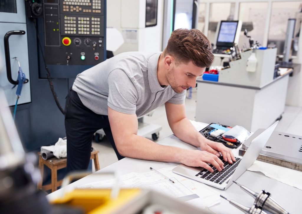 Production monitoring using manufacturing software